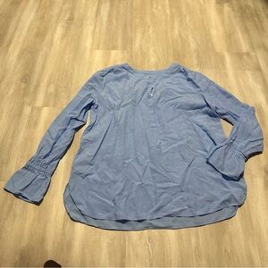 Ann Taylor Chambray Blue Long Sleeve Half Button Up Shirt Top Sz M